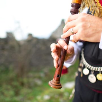 Melbourne bagpiper & pipe band hire for events.